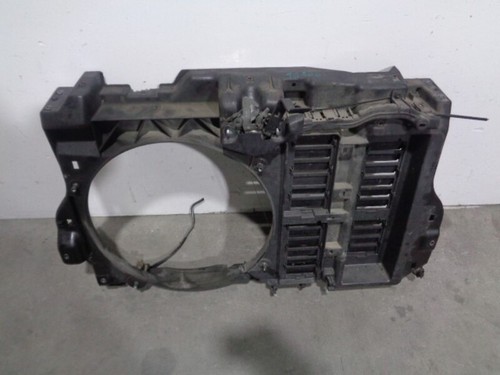 7104r0 calandre avant peugeot - avant,